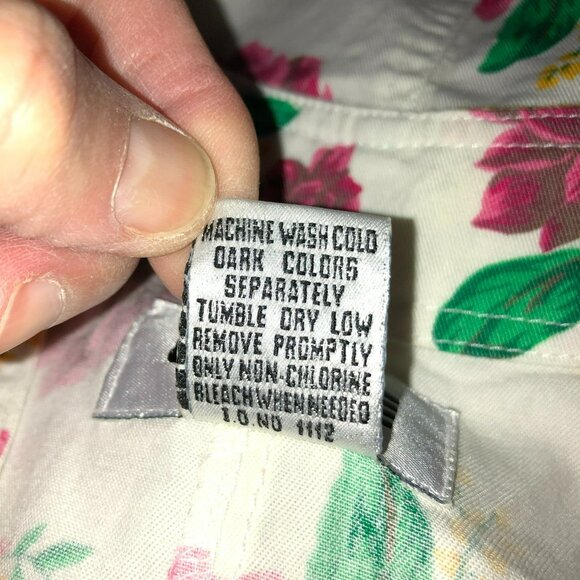 Vintage Gitano Large Floral Button Up Shirt Accent Cottage Whimsy Boho NWT - Picture 9 of 9